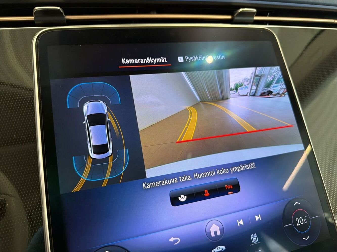 Mercedes-Benz EQE vaihtoauto