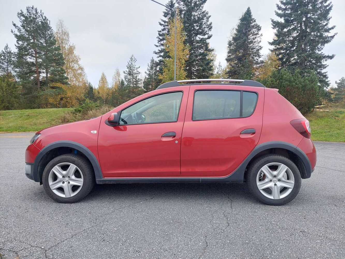 Dacia Sandero vaihtoauto