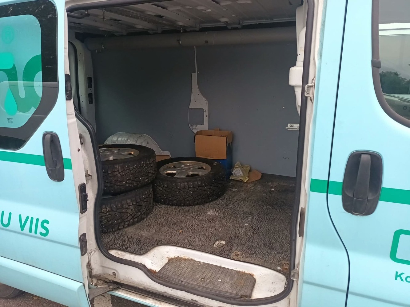 Opel Vivaro vaihtoauto