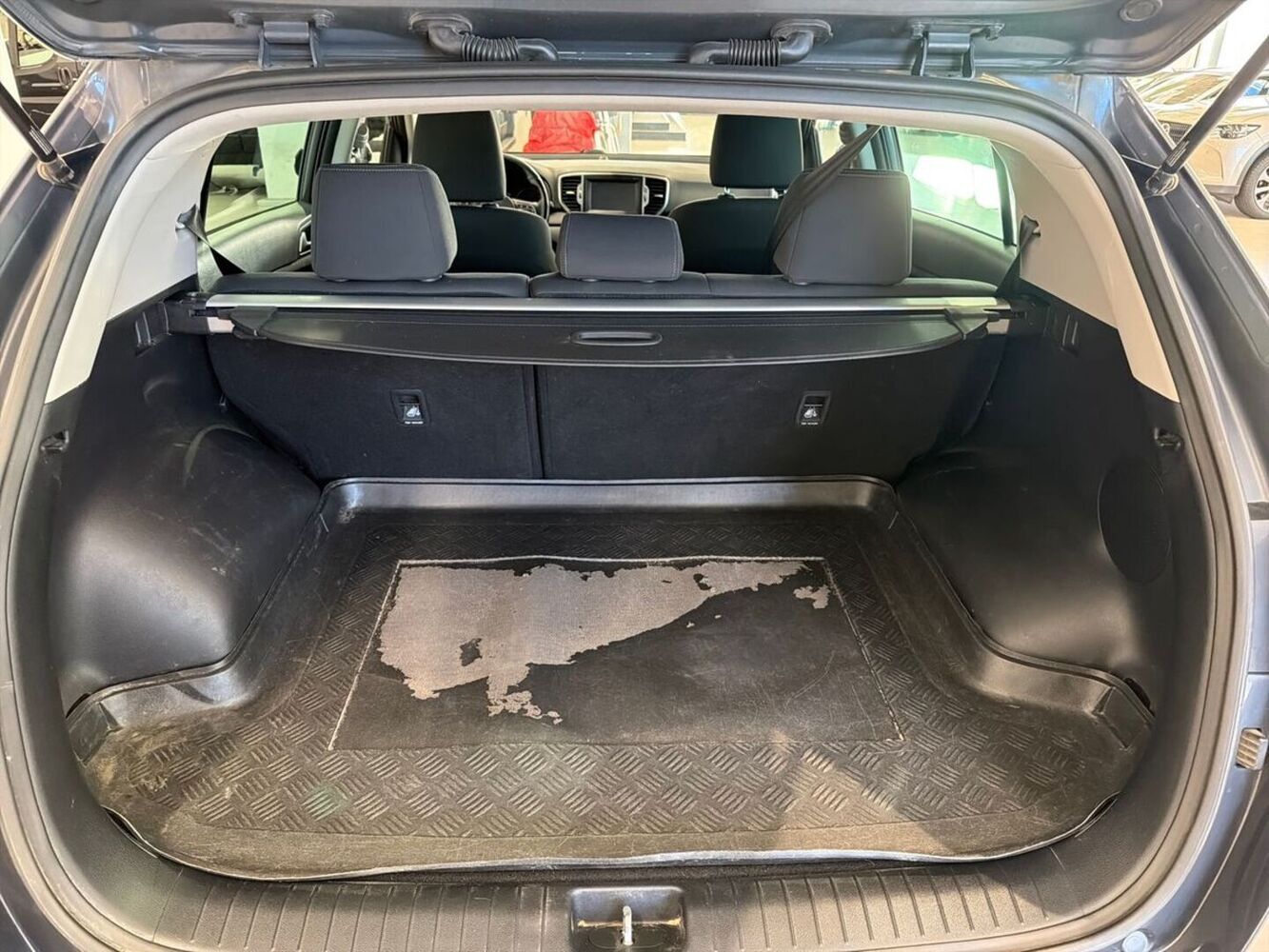 Kia Sportage vaihtoauto