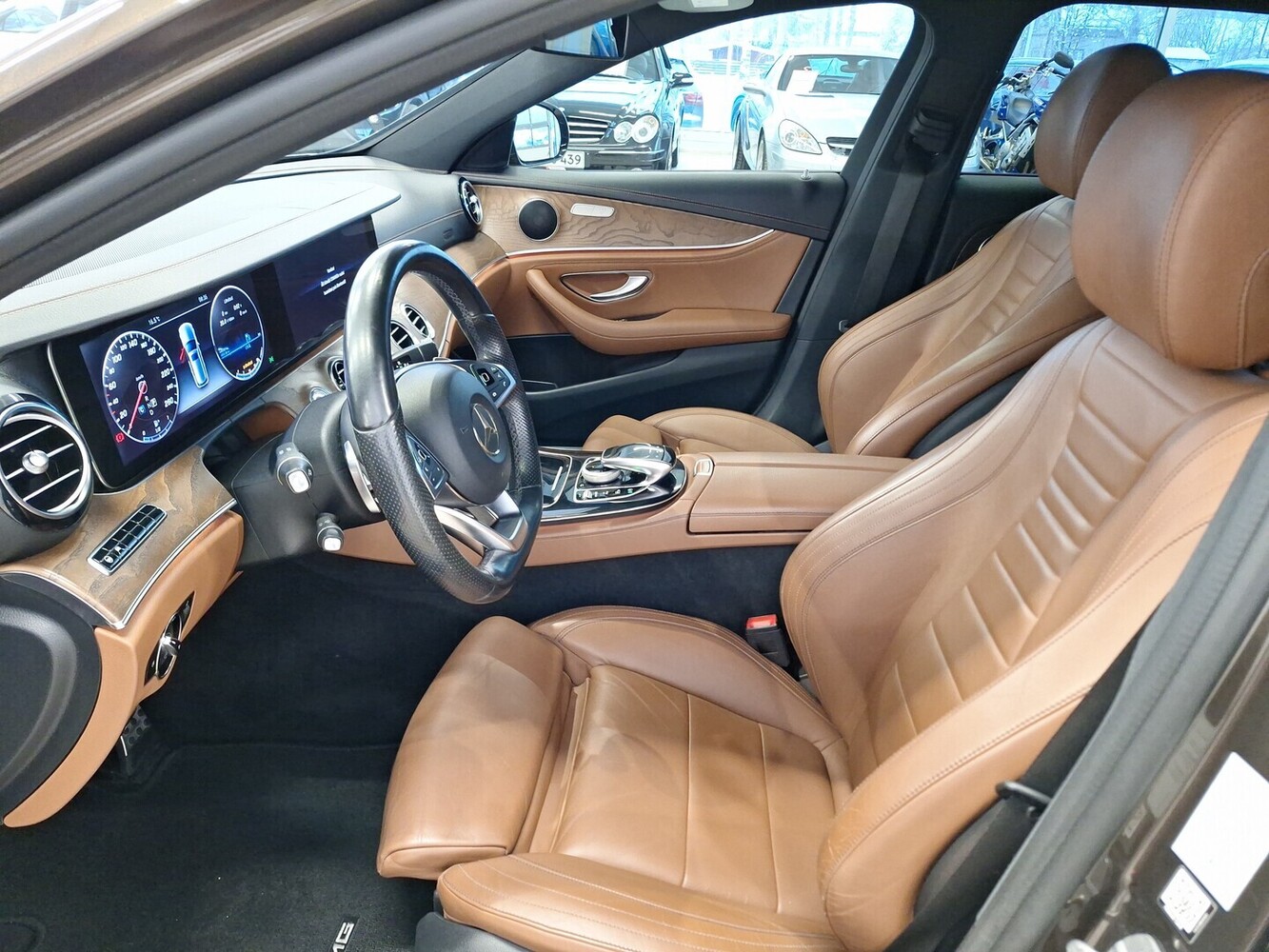 Mercedes-Benz E vaihtoauto