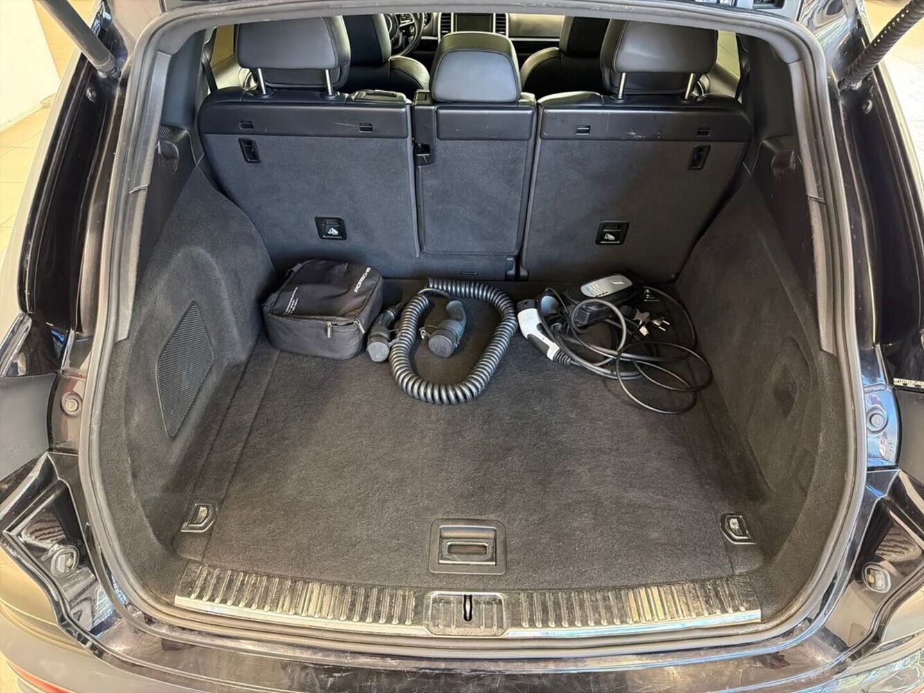 Porsche Cayenne vaihtoauto