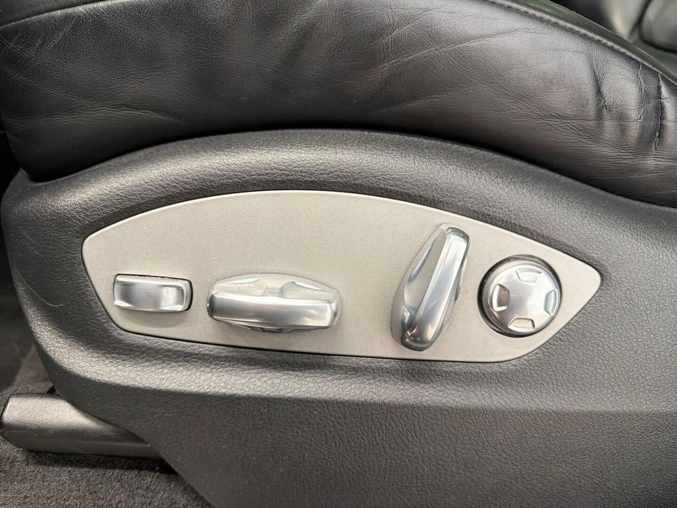 Porsche Cayenne vaihtoauto