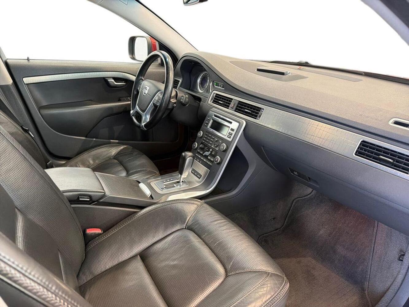 Volvo XC70 vaihtoauto
