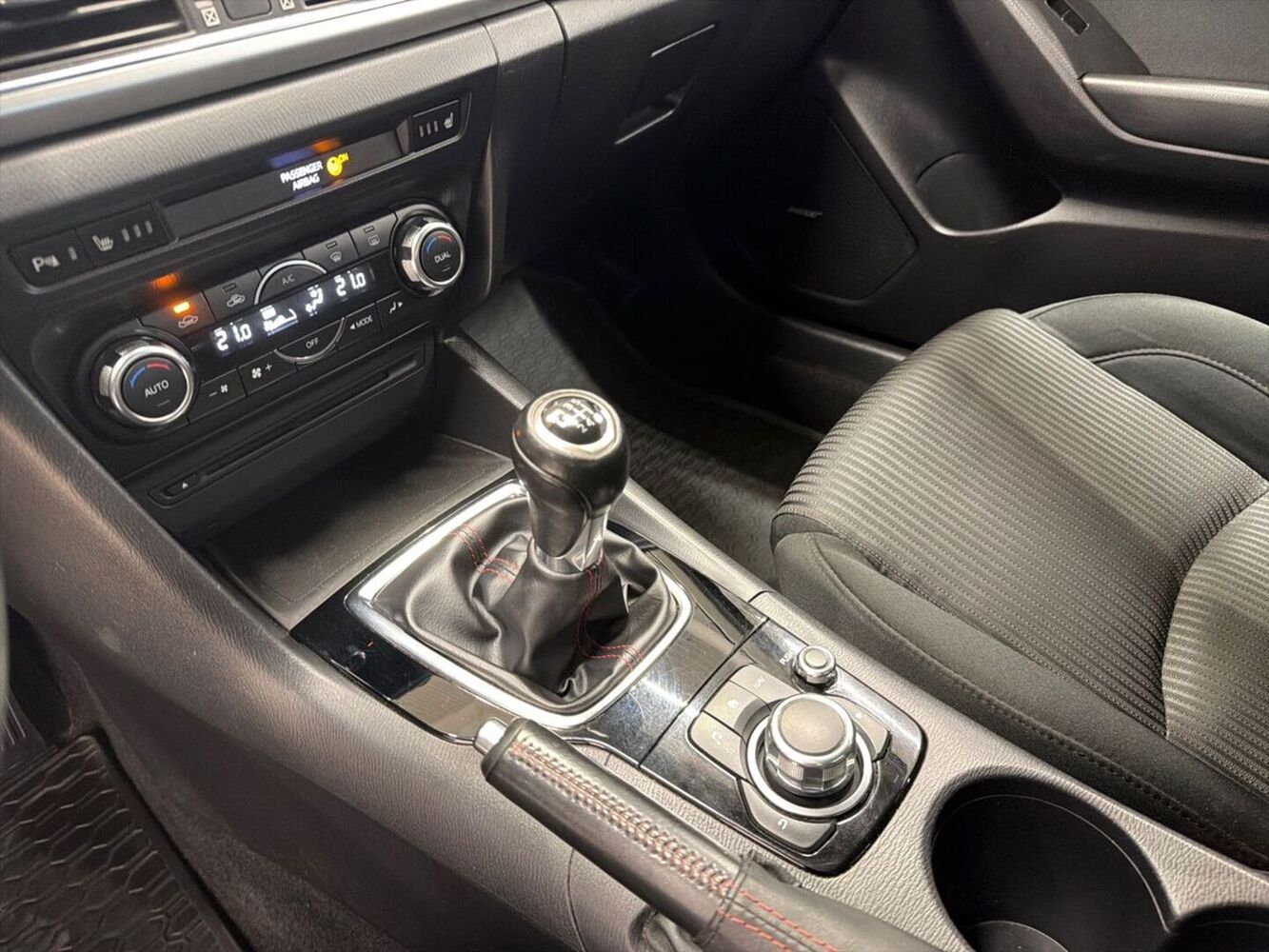 Mazda 3 vaihtoauto
