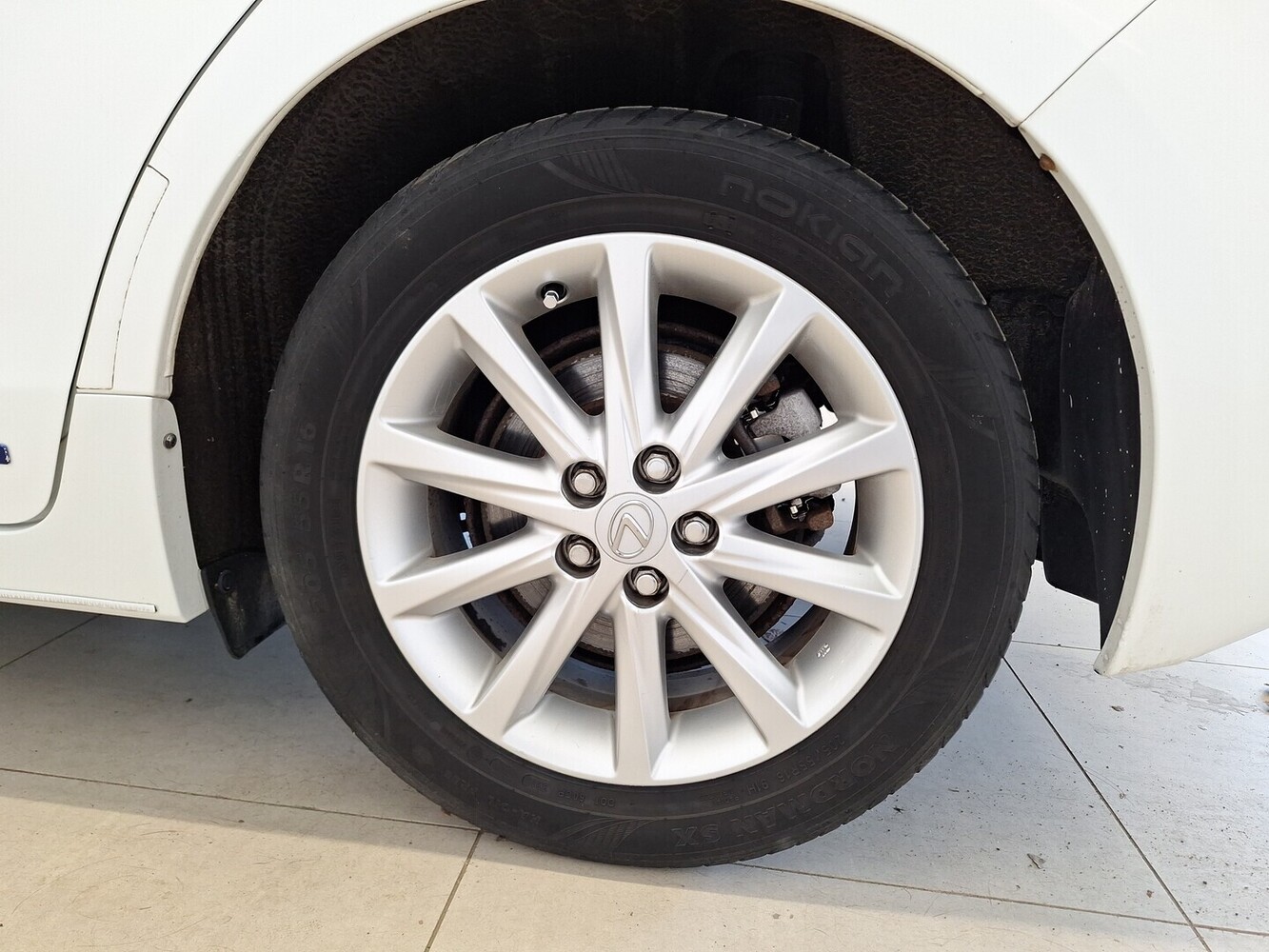 Lexus CT vaihtoauto