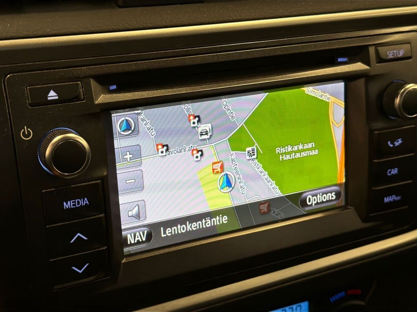 Toyota Auris vaihtoauto