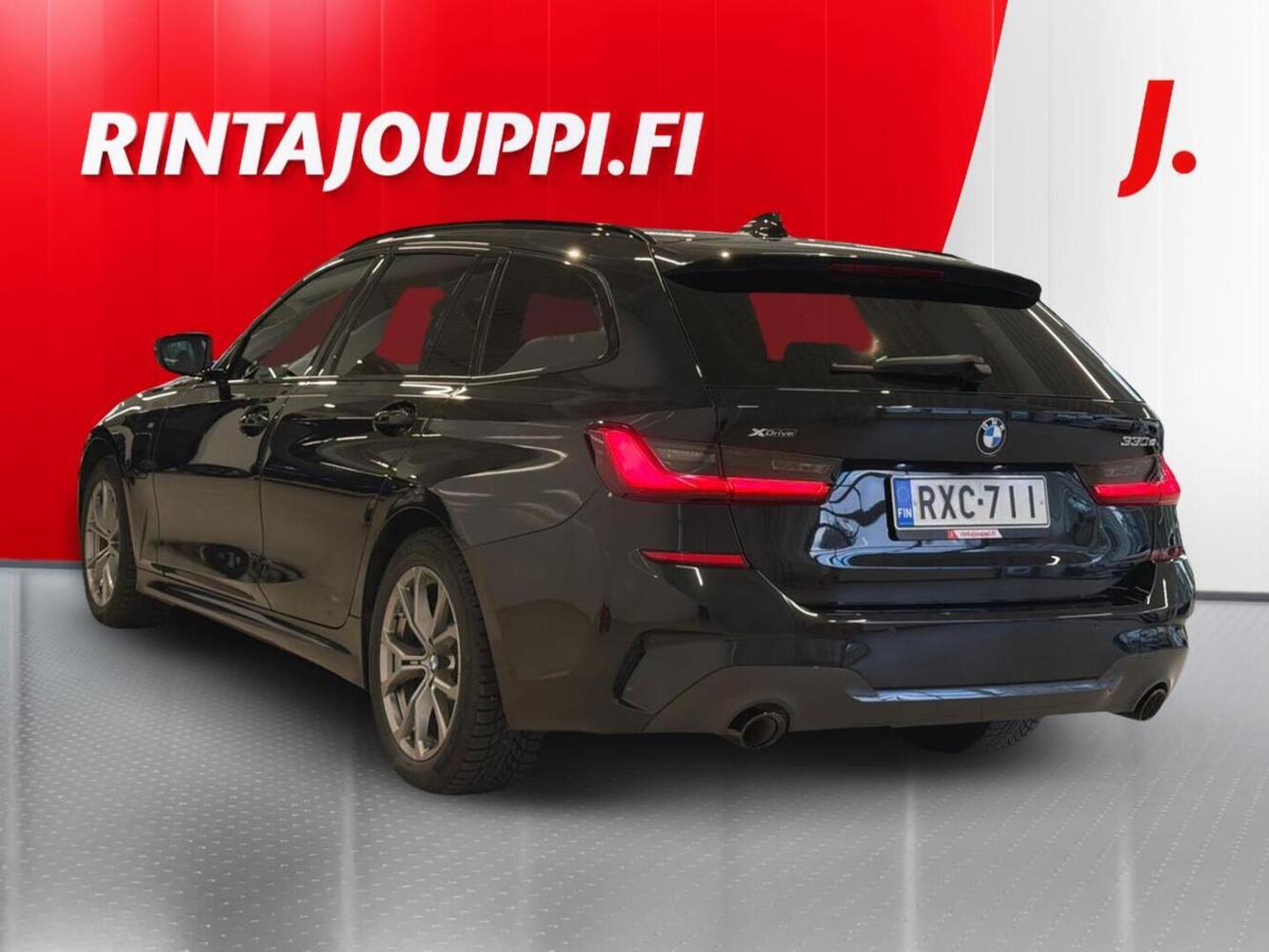 BMW 330 vaihtoauto
