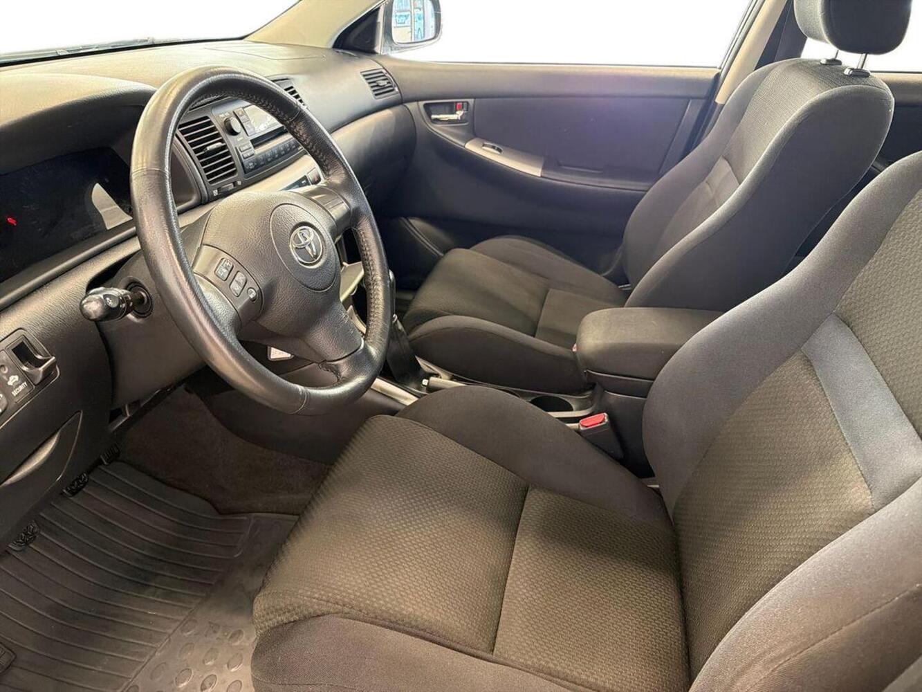 Toyota Corolla vaihtoauto