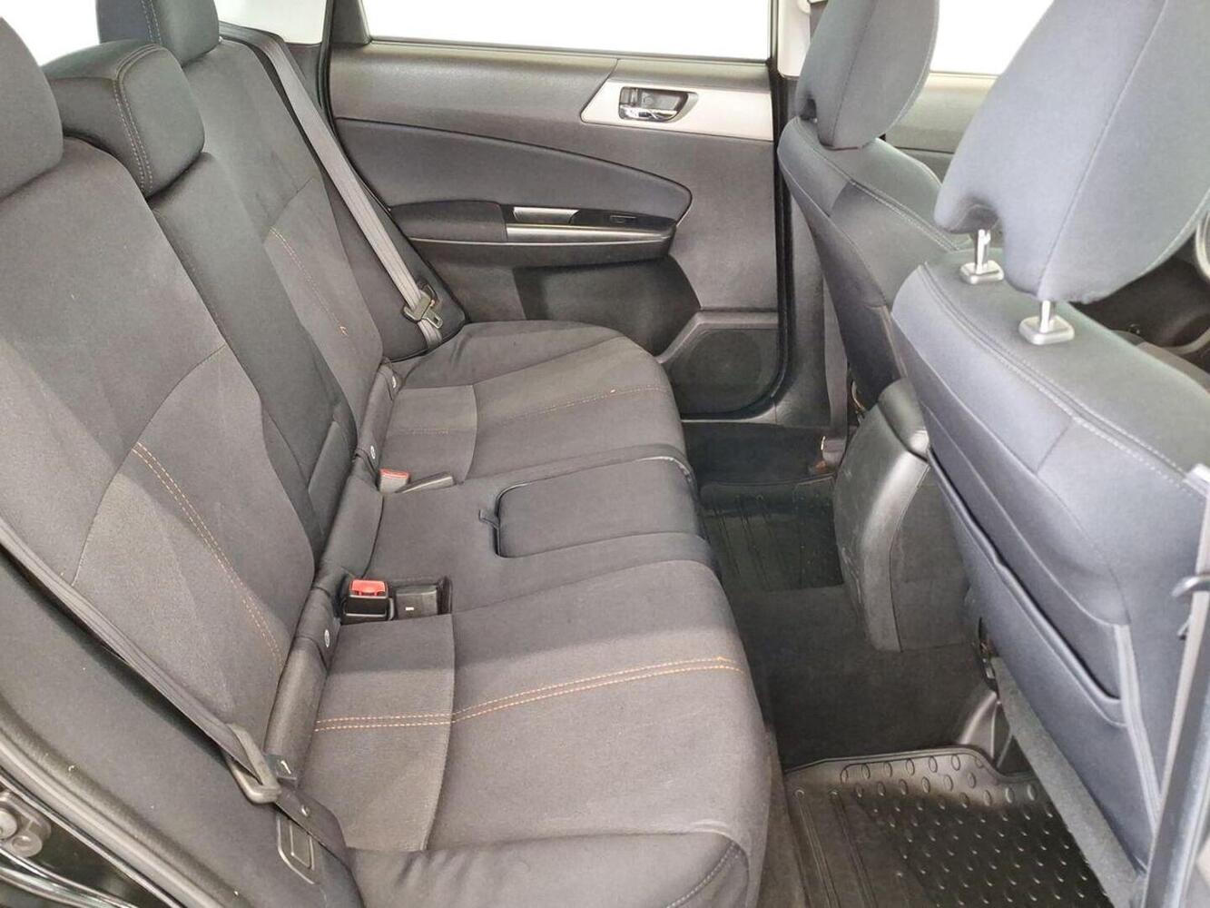 Subaru Forester vaihtoauto
