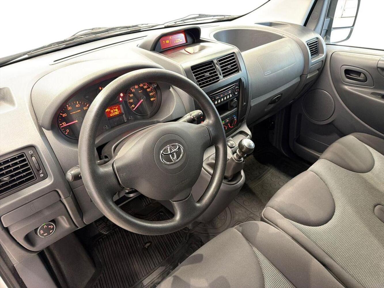 Toyota Proace vaihtoauto