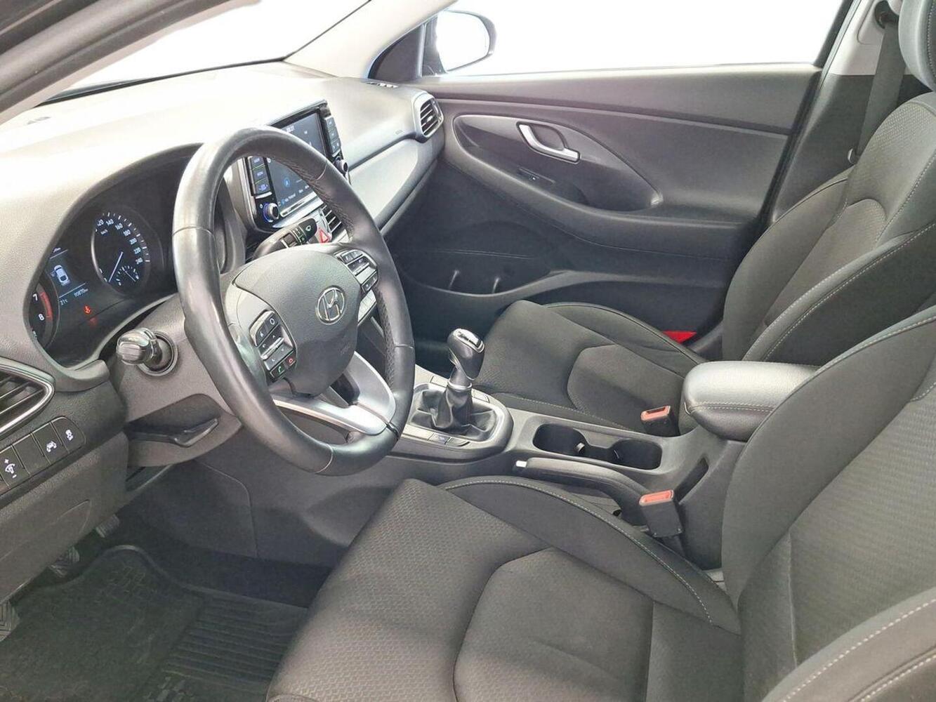 Hyundai i30 Fastback vaihtoauto