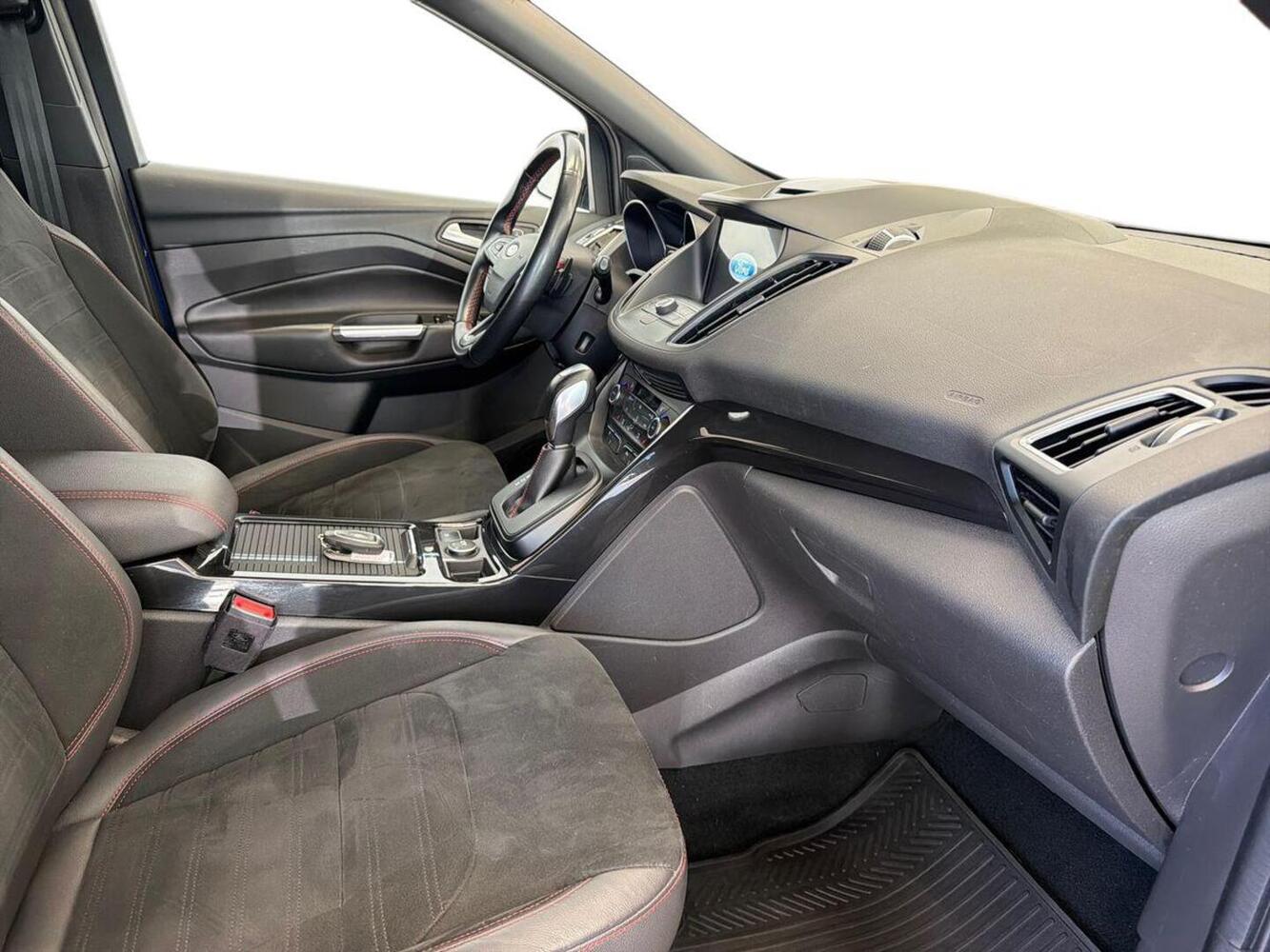 Ford Kuga vaihtoauto