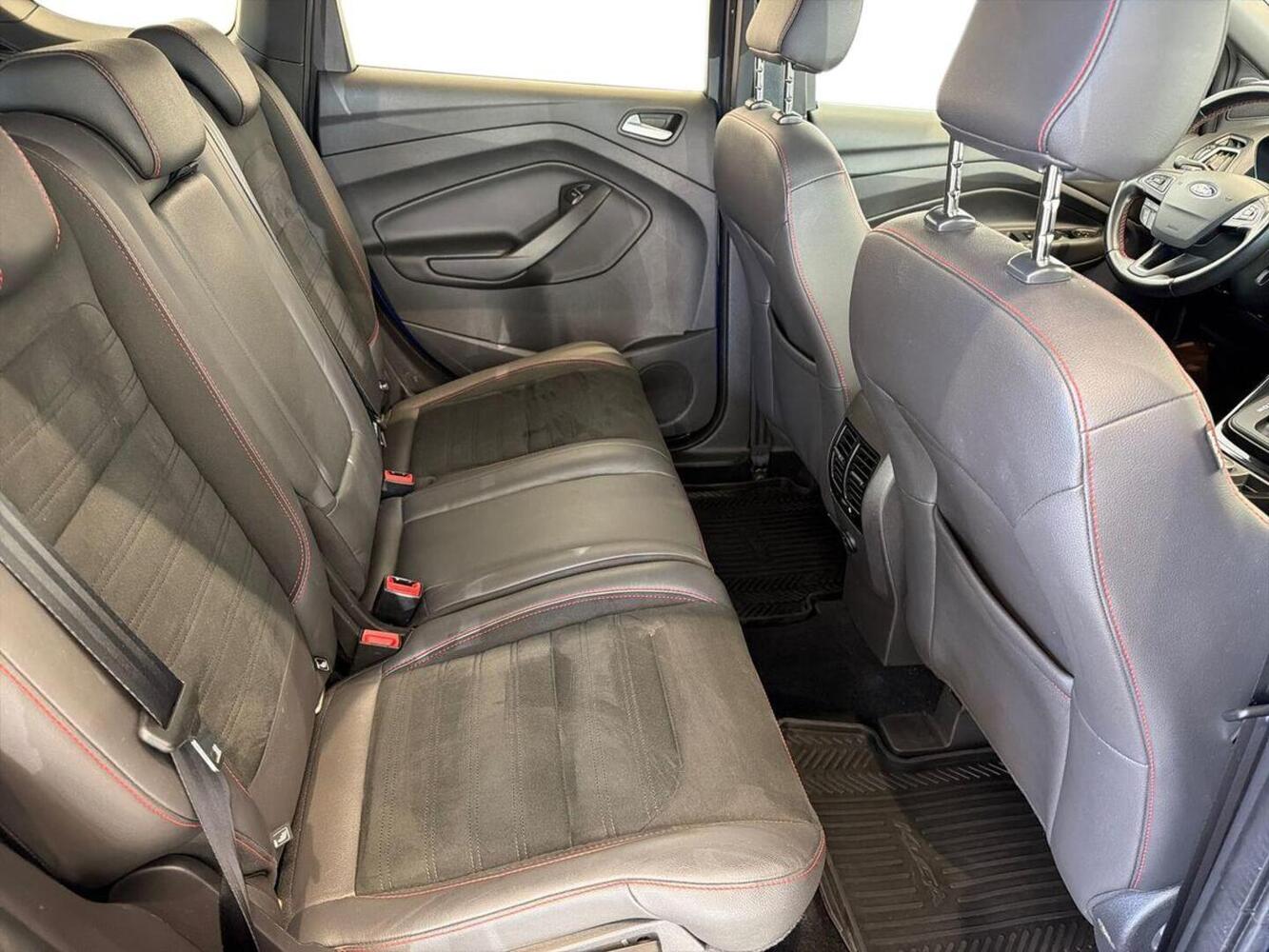 Ford Kuga vaihtoauto