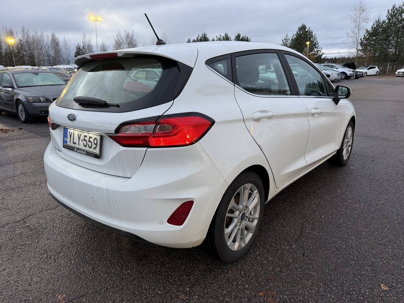 Ford Fiesta vaihtoauto