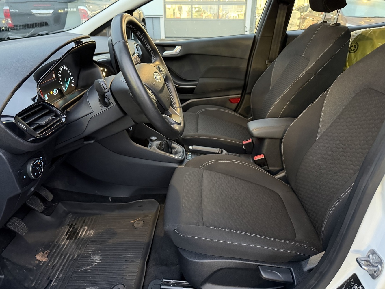 Ford Fiesta vaihtoauto