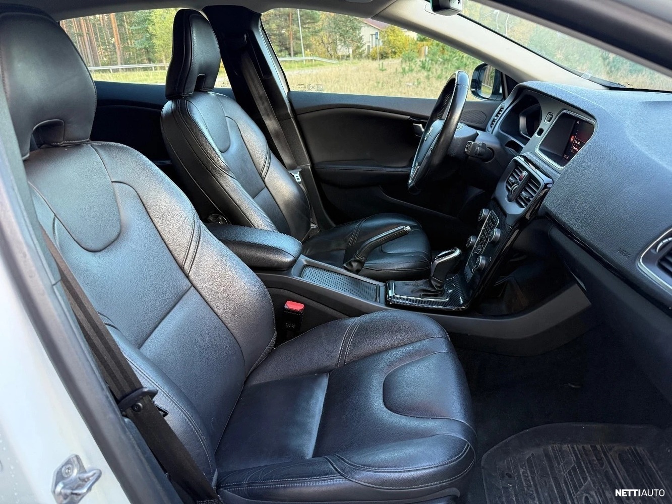 Volvo V40 vaihtoauto