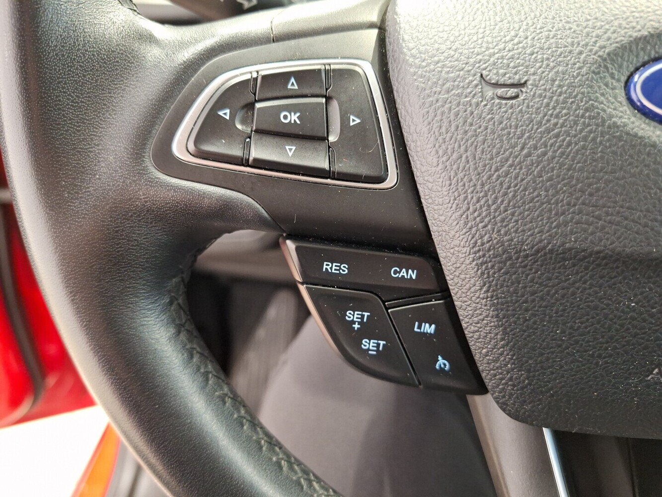 Ford C-MAX vaihtoauto
