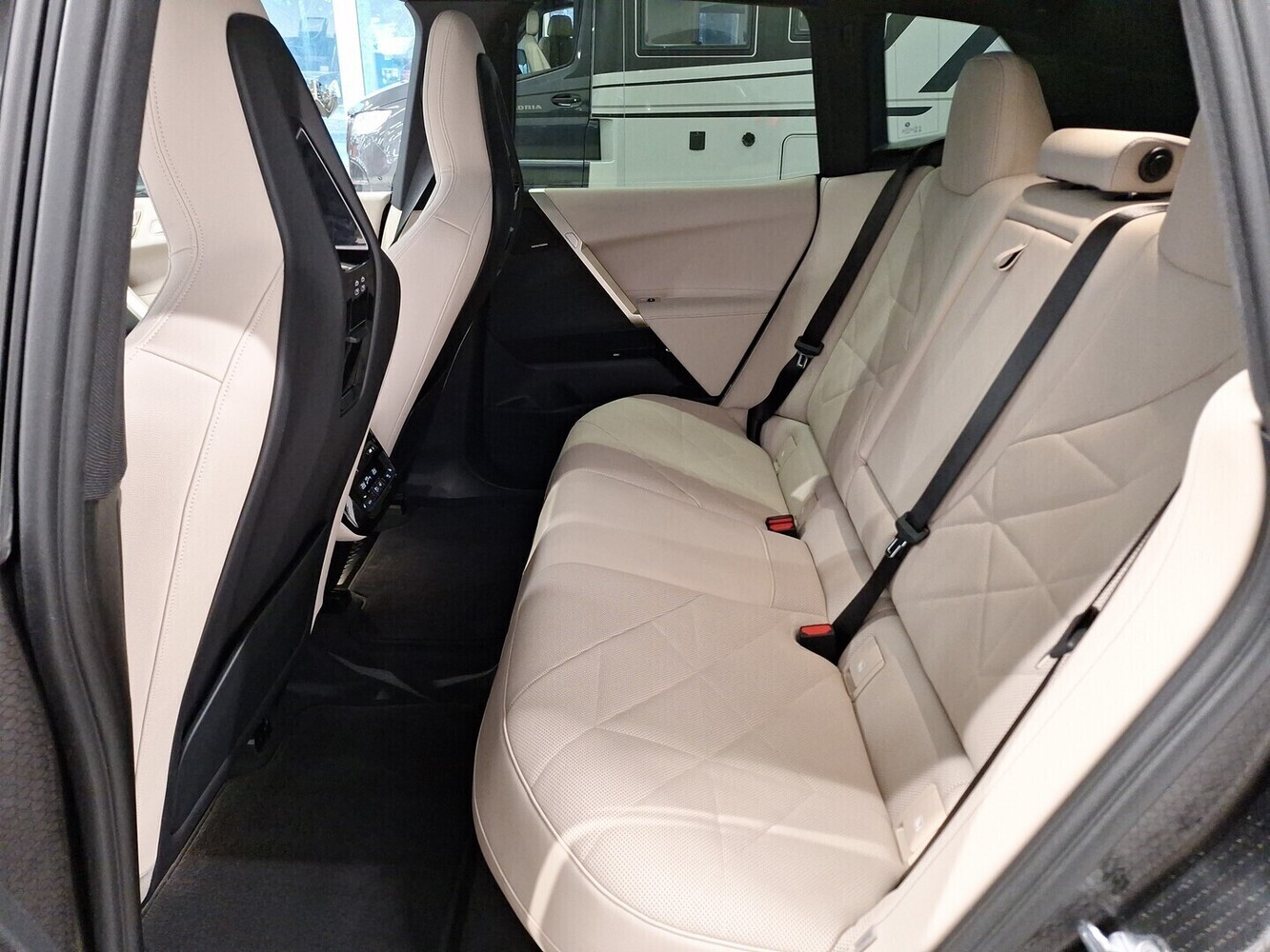 BMW iX vaihtoauto