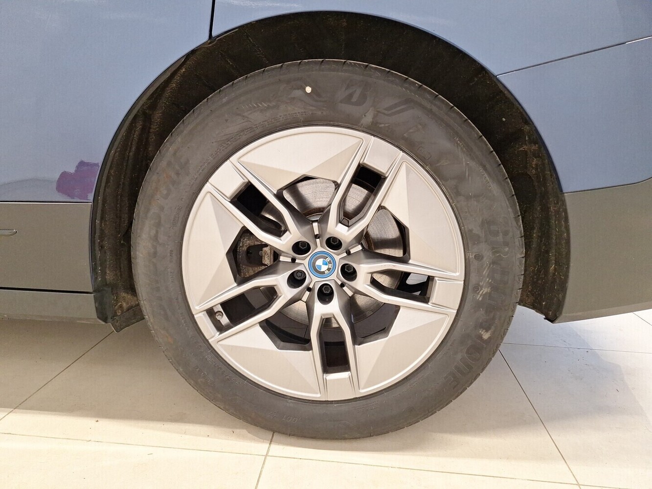 BMW iX vaihtoauto