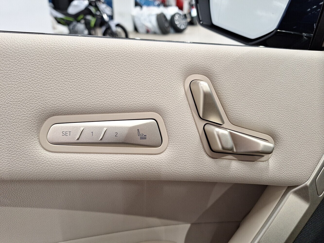 BMW iX vaihtoauto