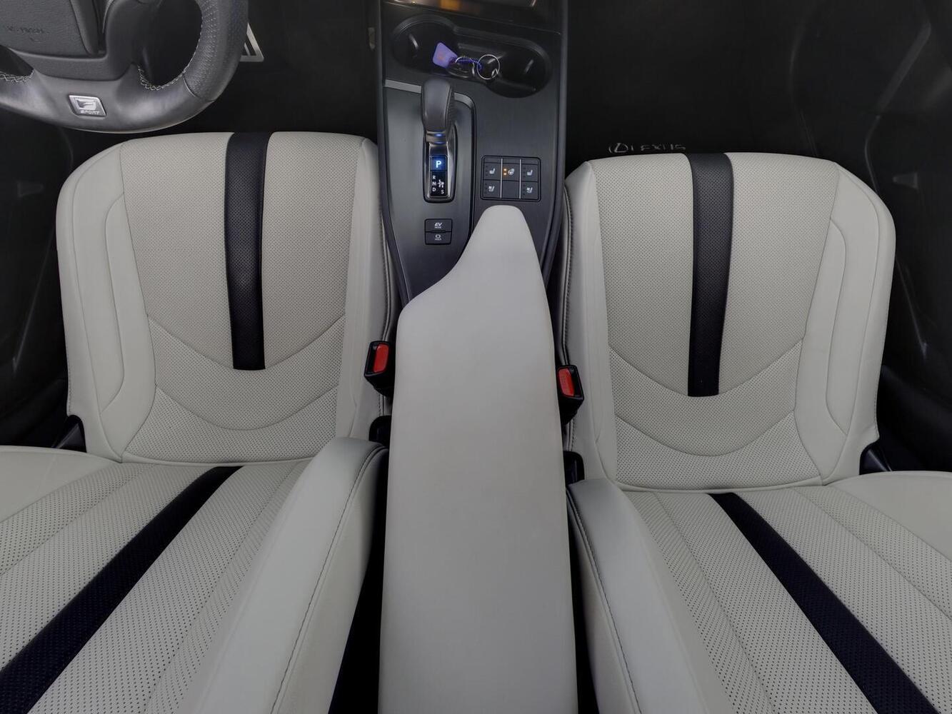 Lexus UX vaihtoauto
