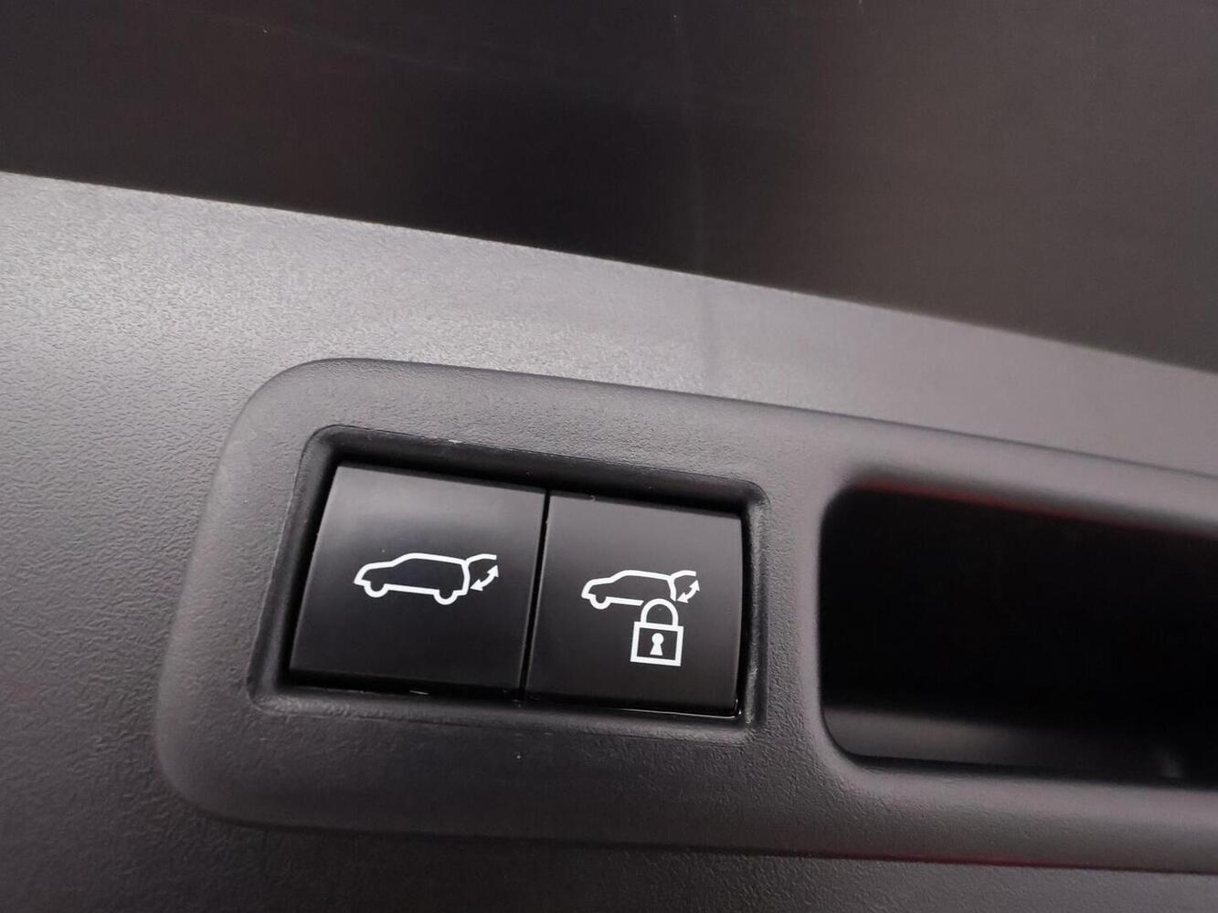 Lexus UX vaihtoauto