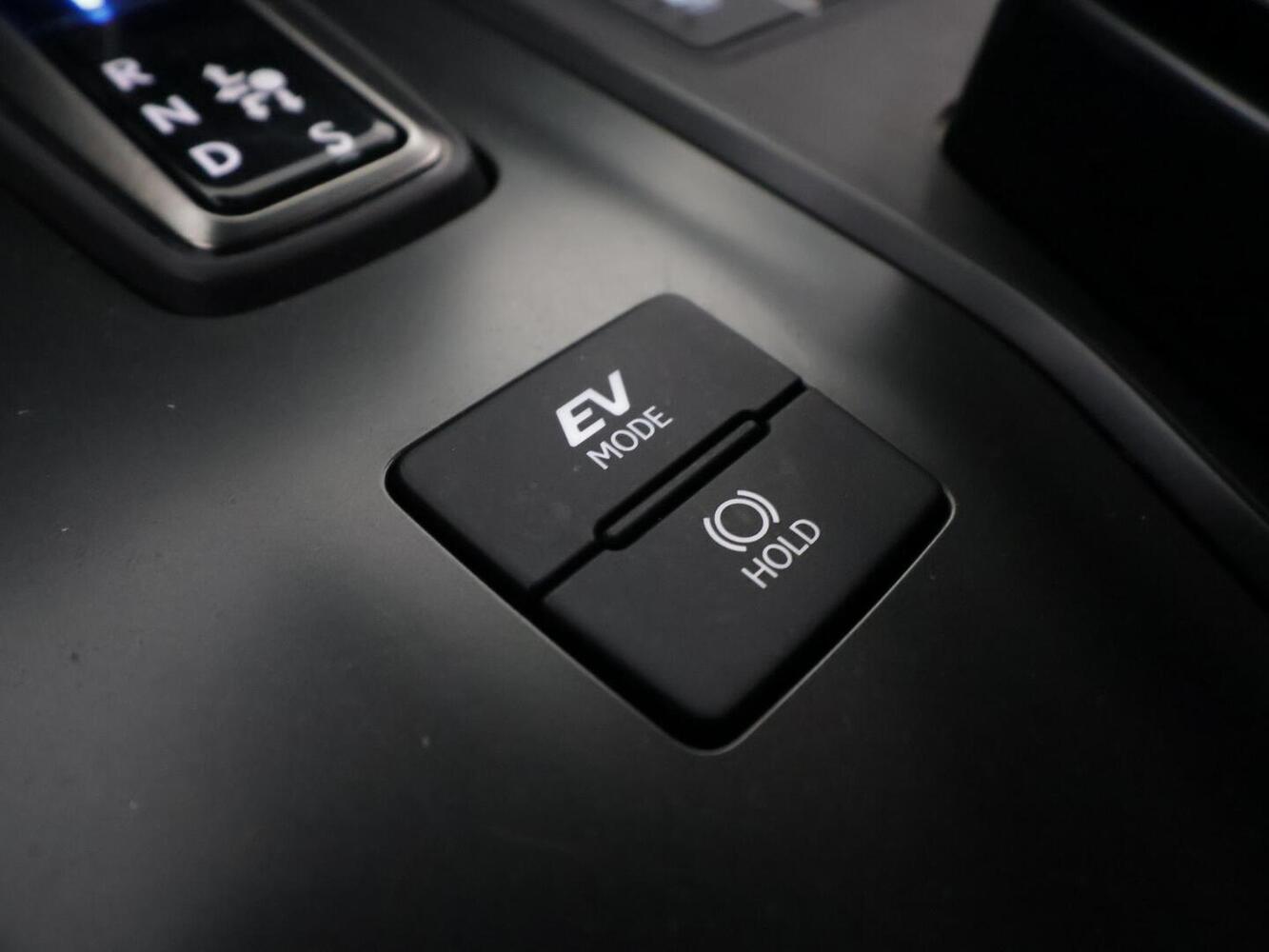 Lexus UX vaihtoauto