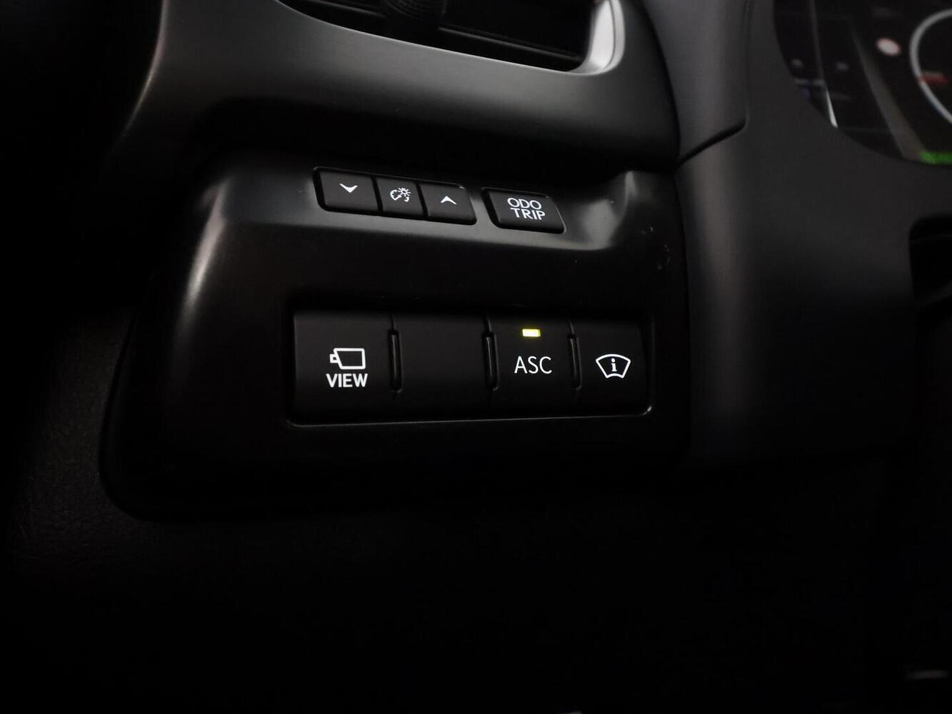 Lexus UX vaihtoauto