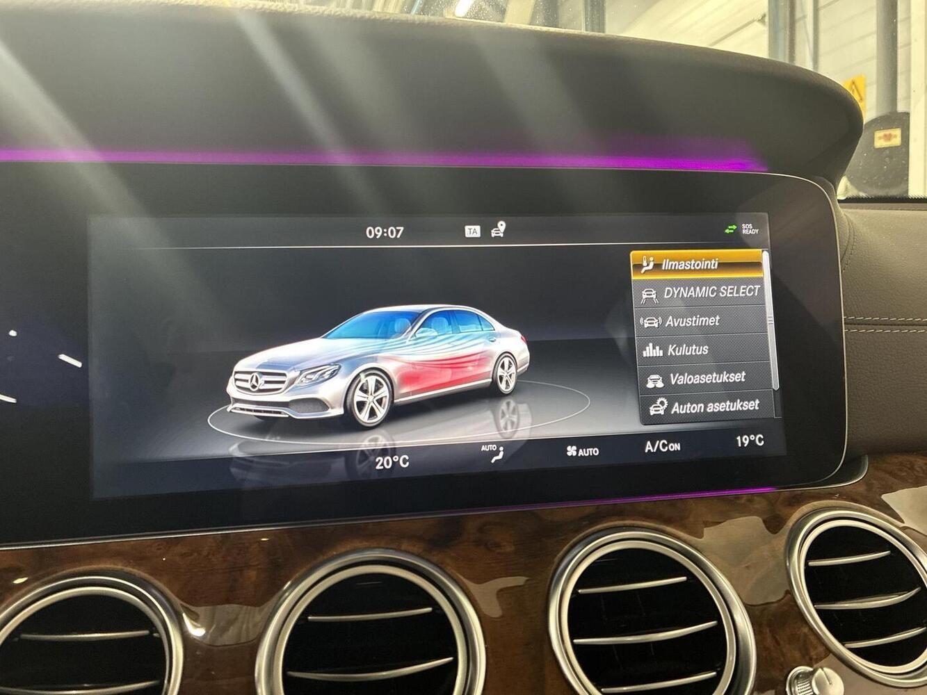 Mercedes-Benz E vaihtoauto