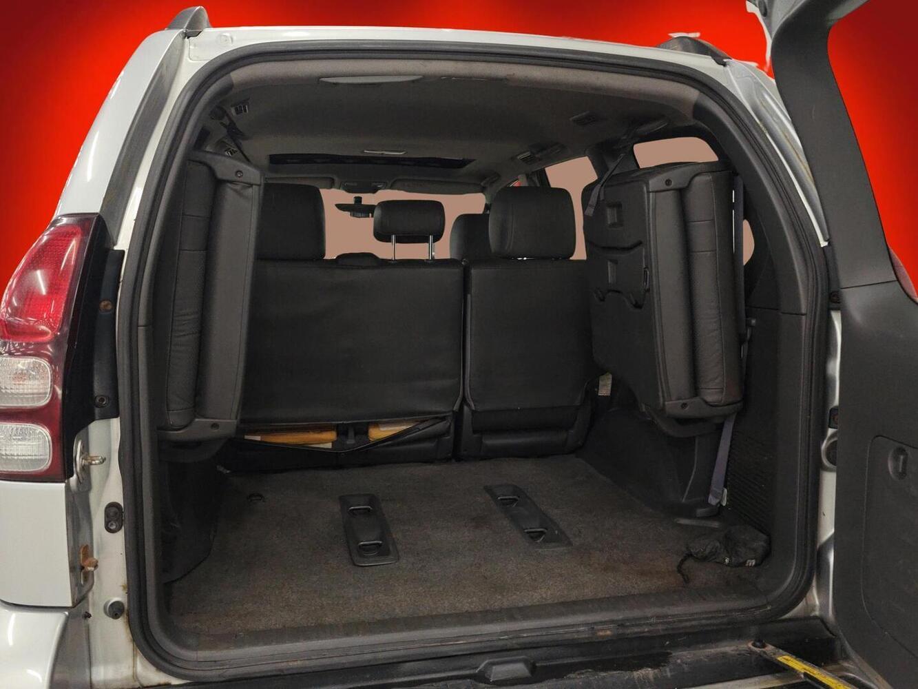 Toyota Land Cruiser vaihtoauto