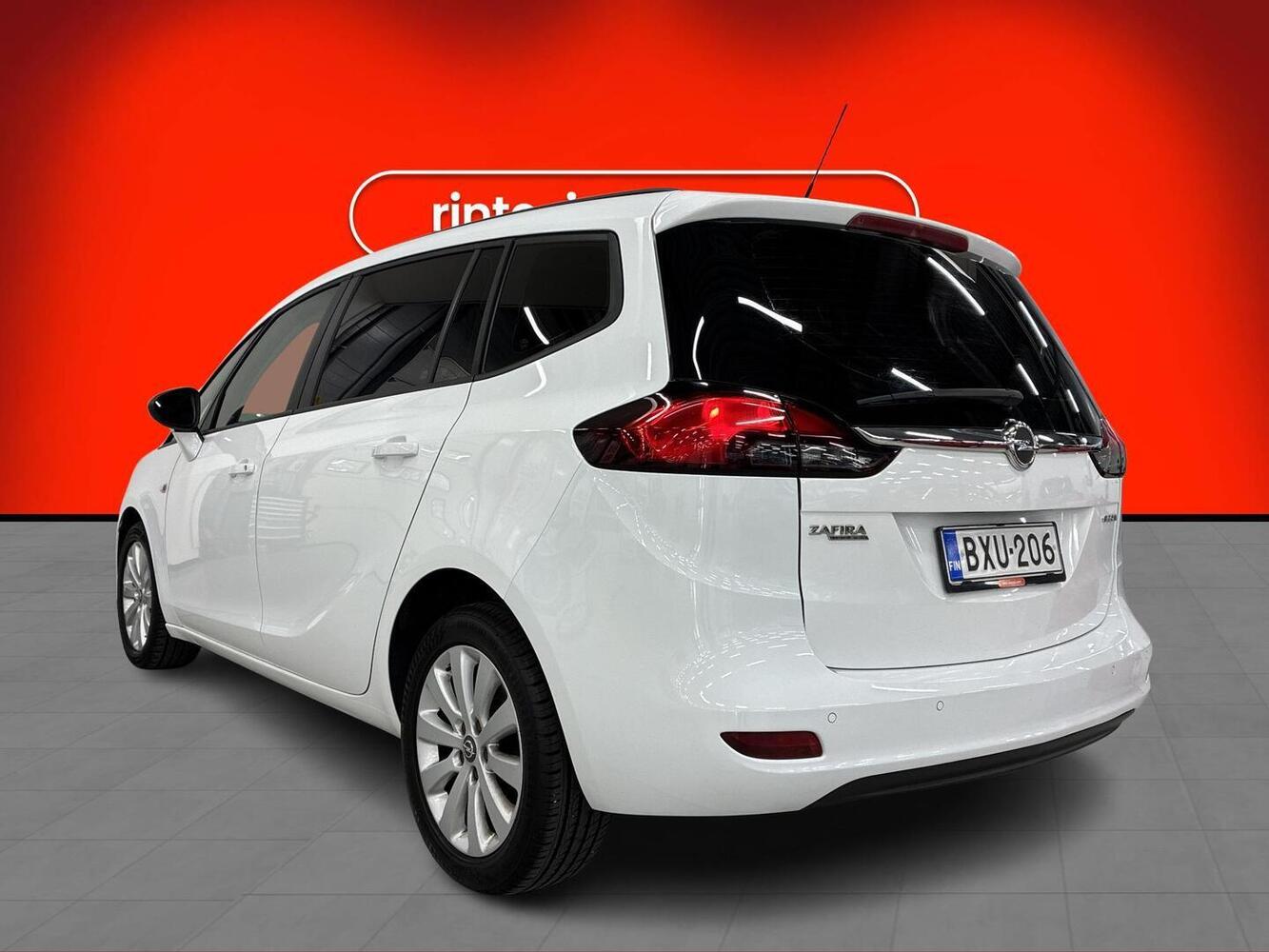 Opel Zafira Tourer vaihtoauto