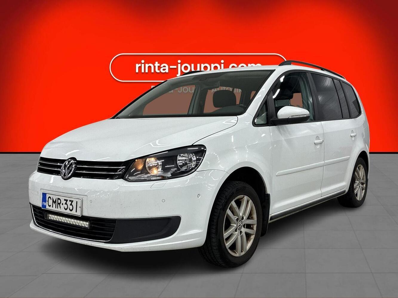 Volkswagen Touran vaihtoauto