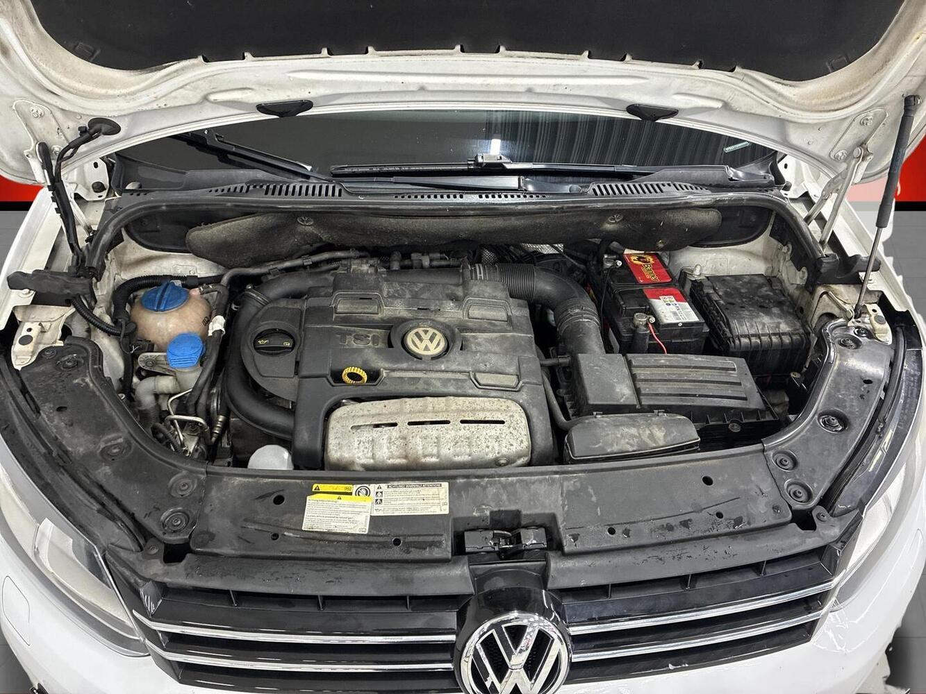 Volkswagen Touran vaihtoauto