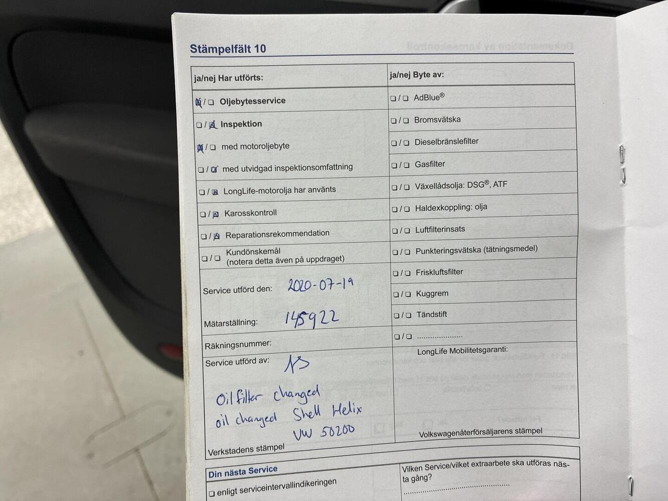 Volkswagen Touran vaihtoauto
