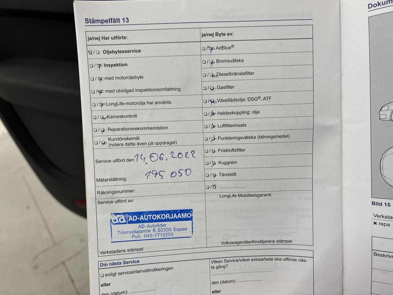 Volkswagen Touran vaihtoauto