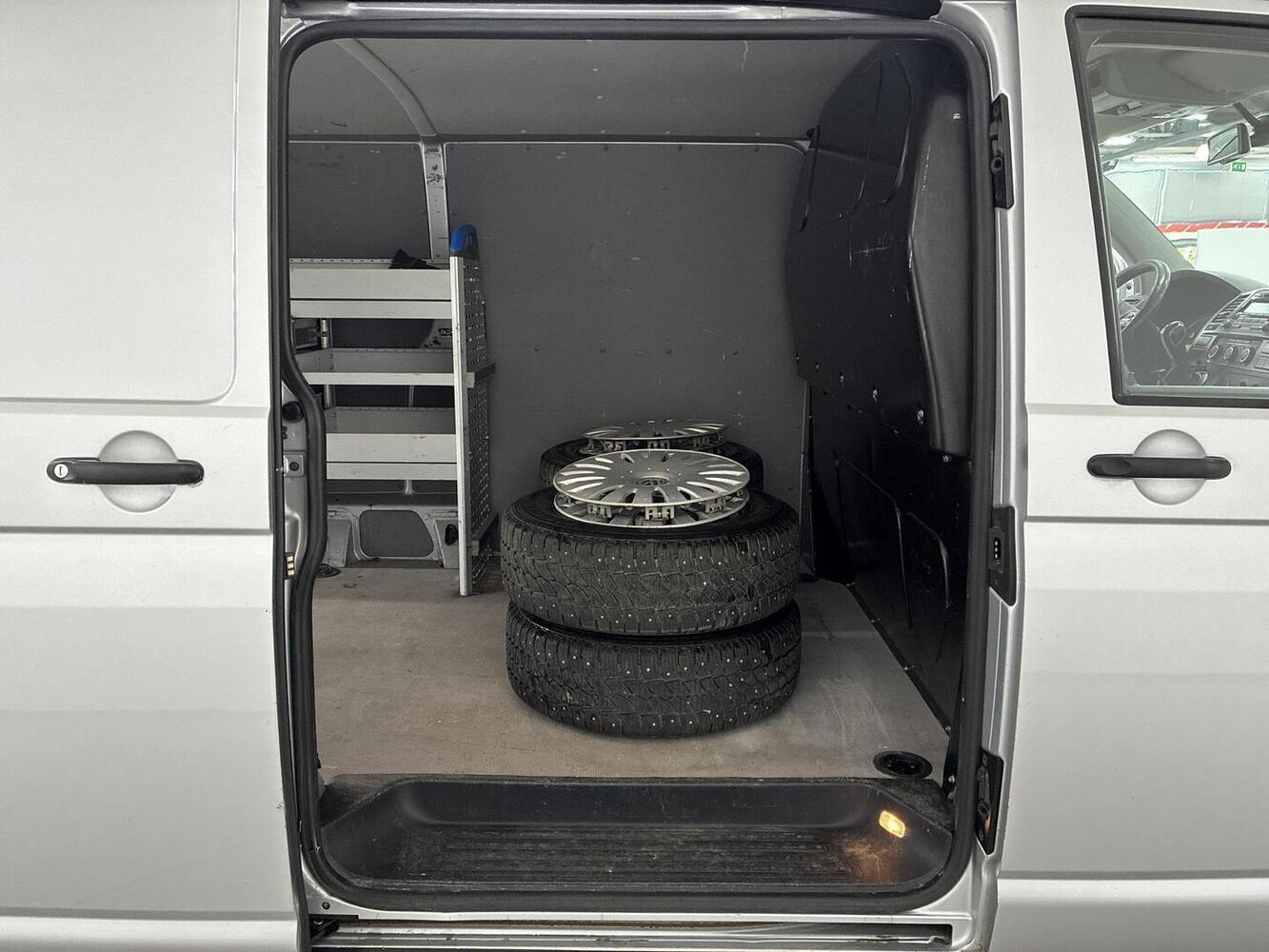 Volkswagen Transporter vaihtoauto