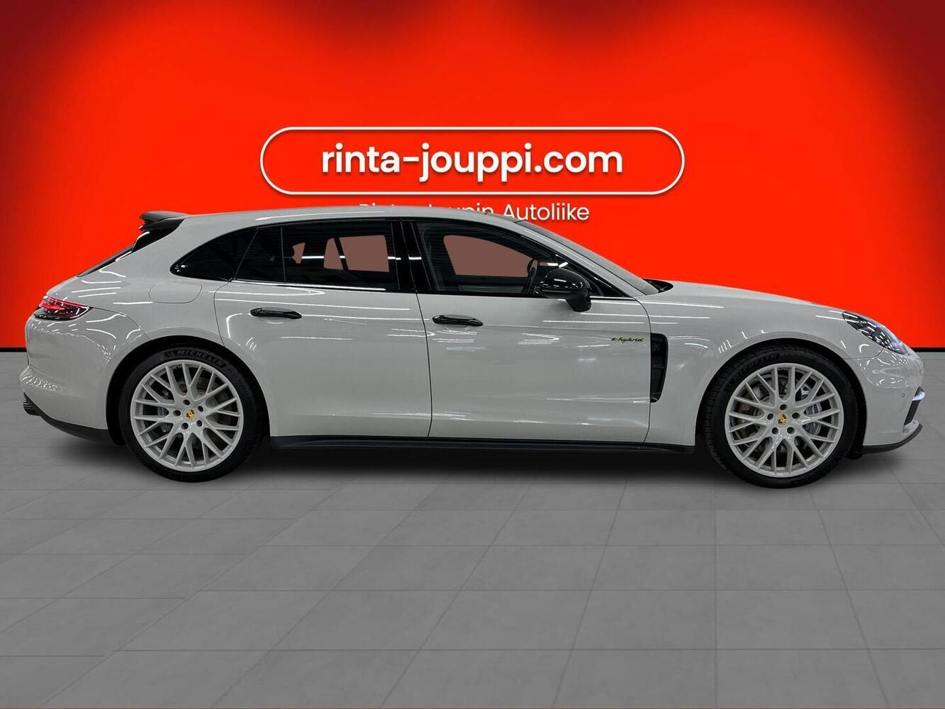 Porsche Panamera vaihtoauto