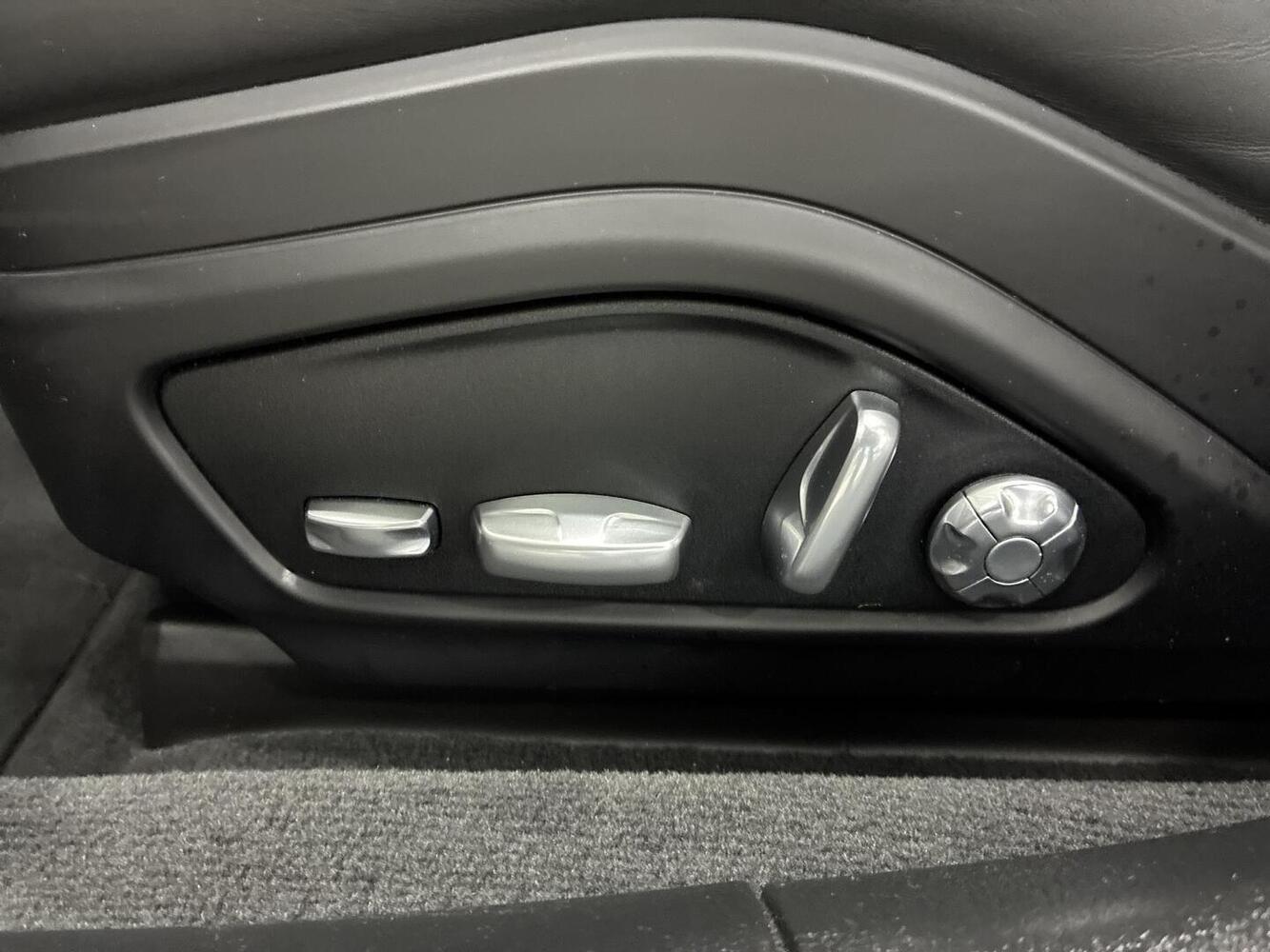 Porsche Panamera vaihtoauto