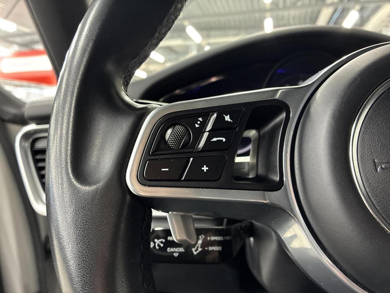 Porsche Panamera vaihtoauto