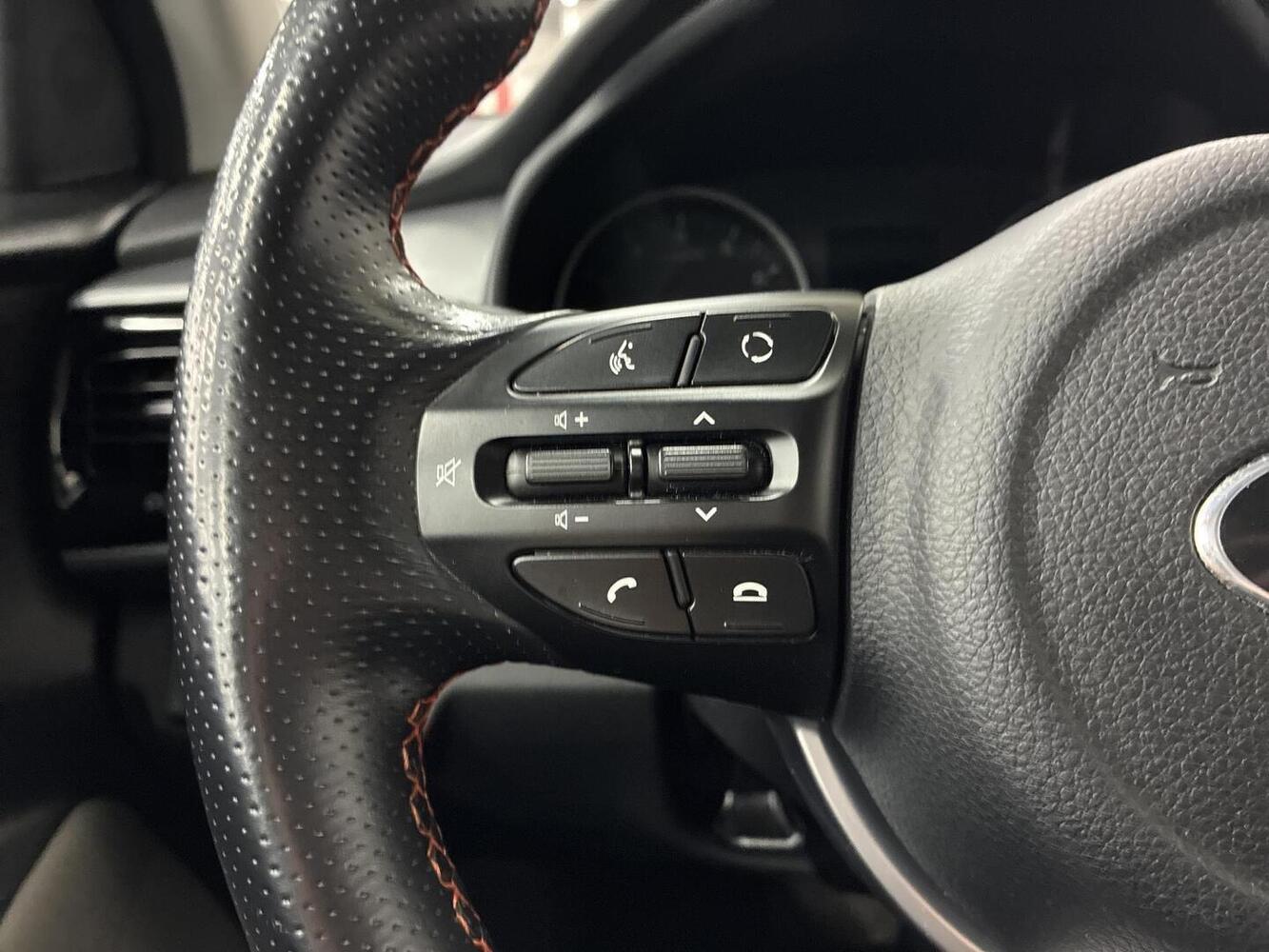 Kia Stonic vaihtoauto
