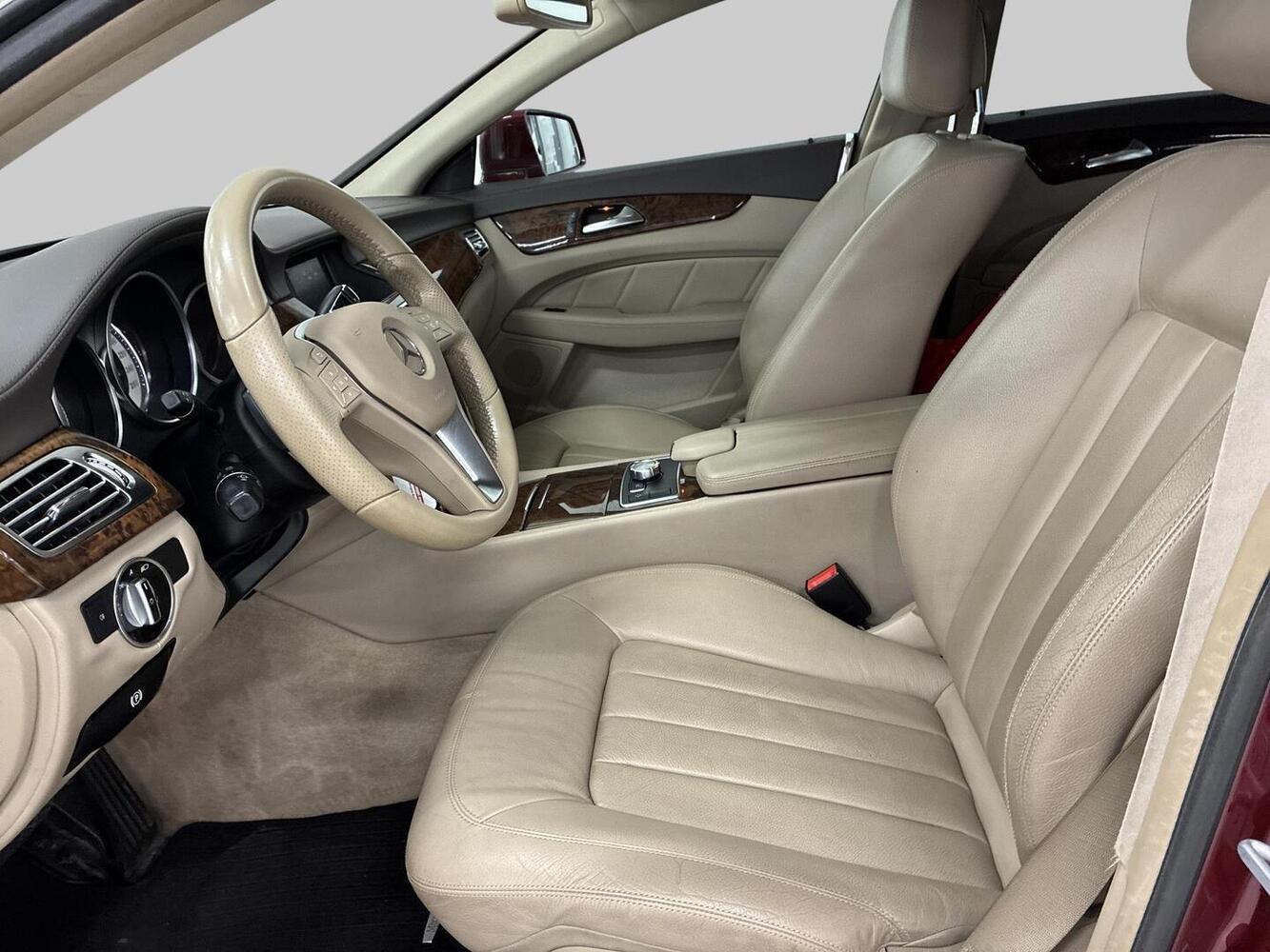 Mercedes-Benz CLS vaihtoauto