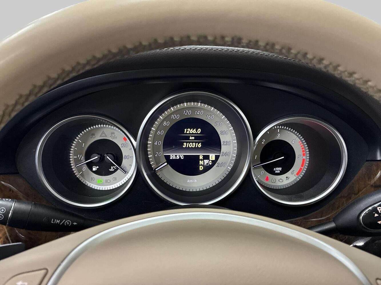 Mercedes-Benz CLS vaihtoauto