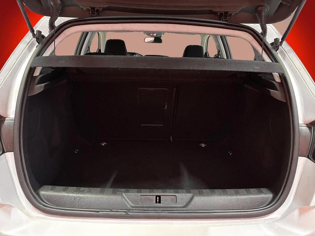 Peugeot 308 vaihtoauto