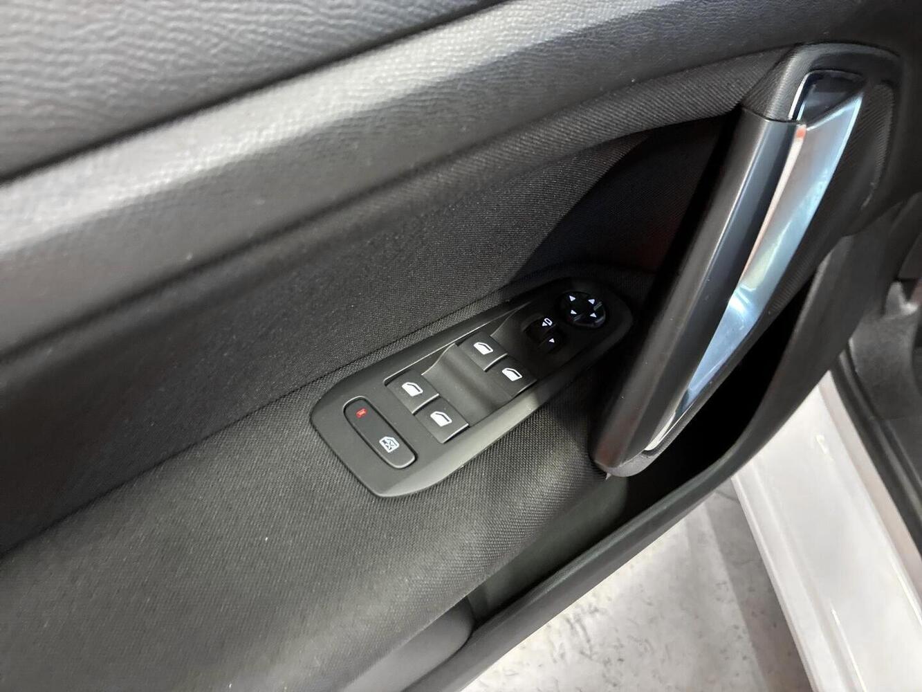 Peugeot 308 vaihtoauto