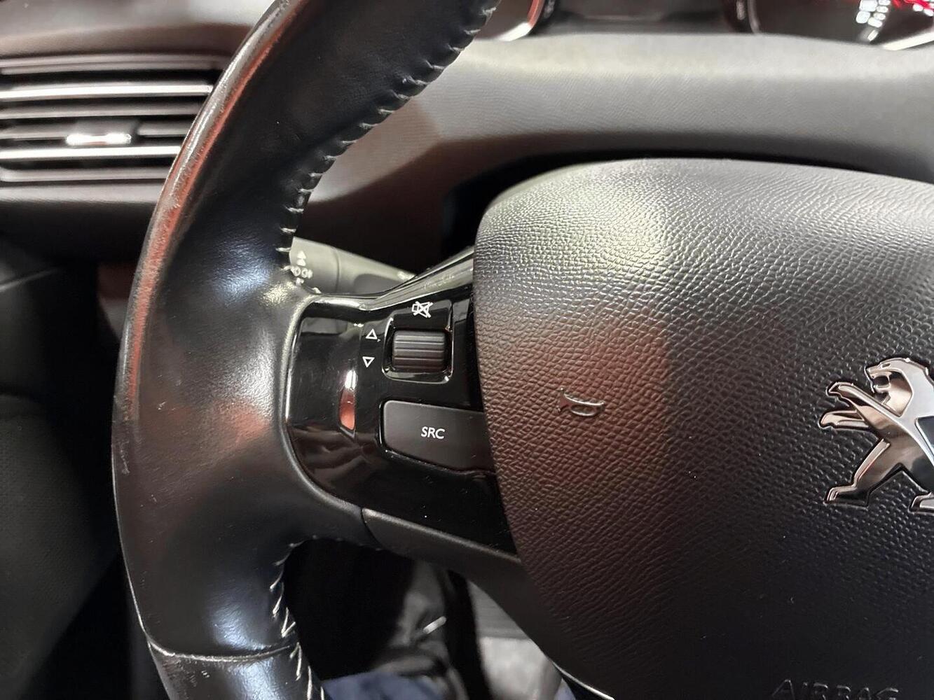 Peugeot 308 vaihtoauto