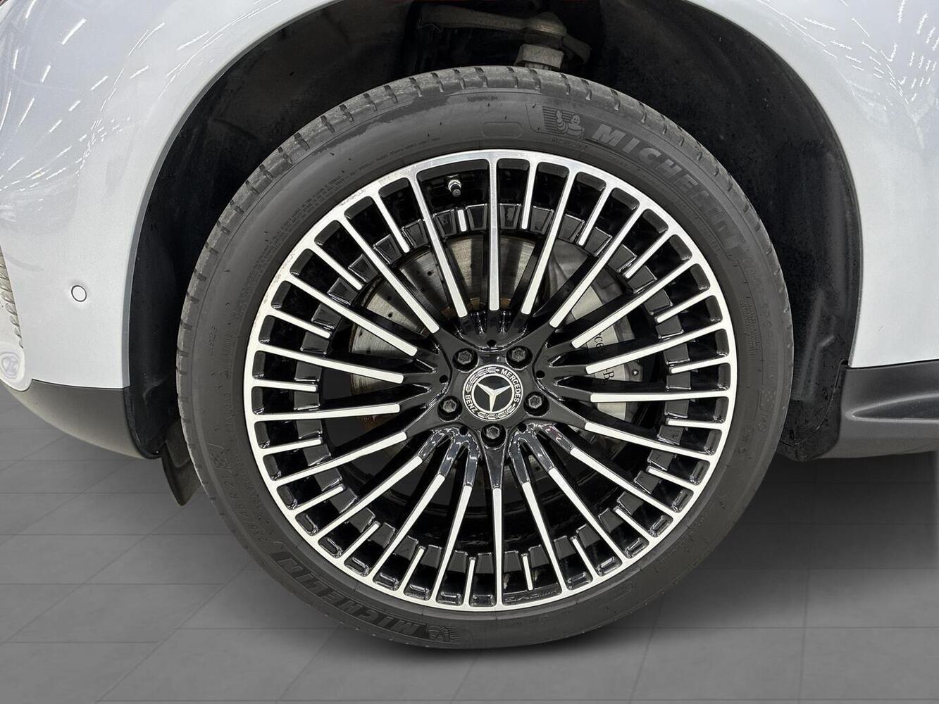 Mercedes-Benz EQC vaihtoauto