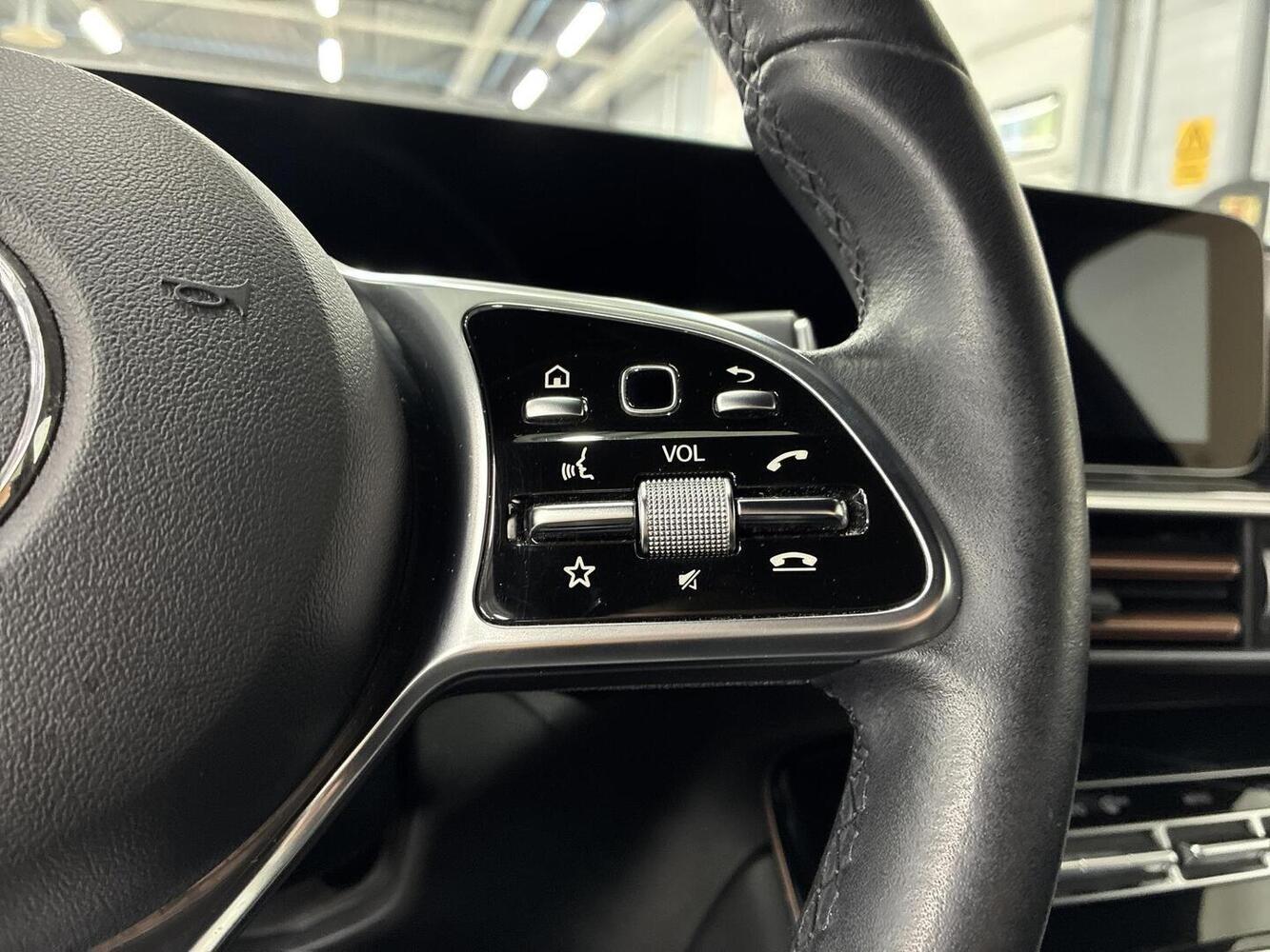 Mercedes-Benz EQC vaihtoauto