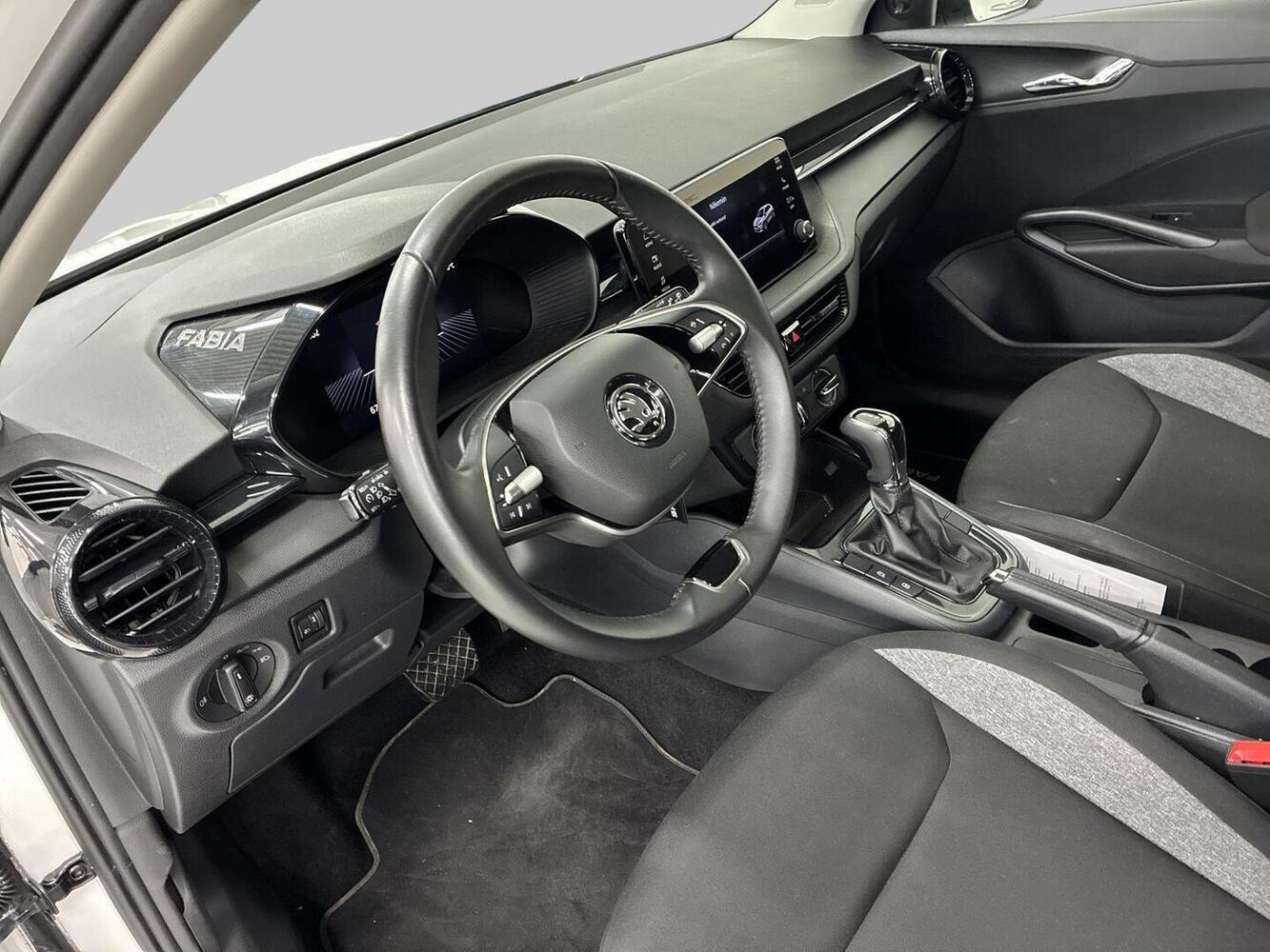 Skoda Fabia vaihtoauto