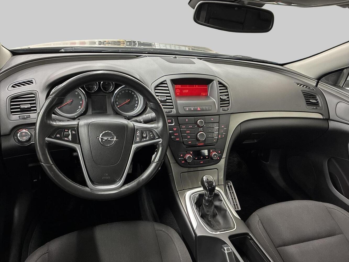 Opel Insignia vaihtoauto